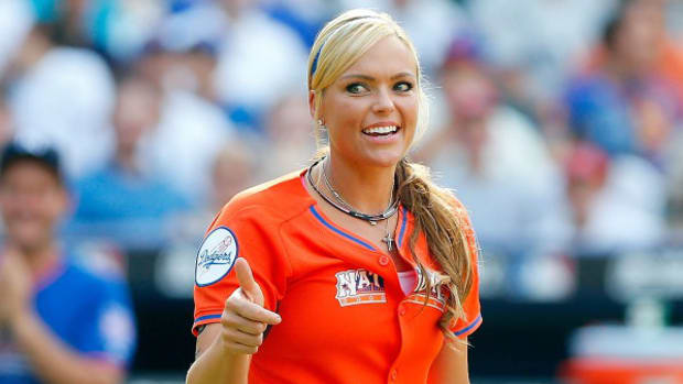Jenny Finch mlb celebrity game